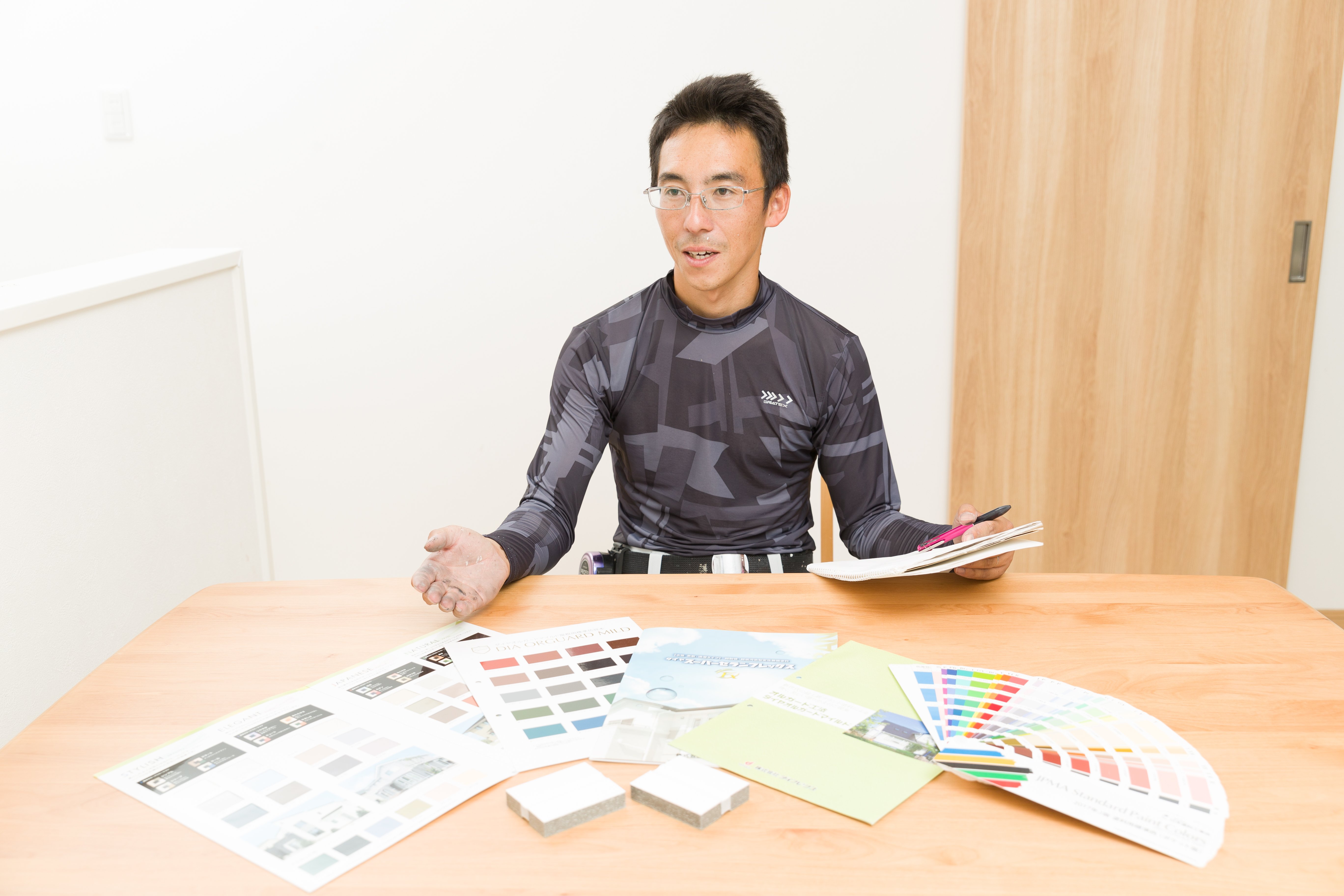 馬渕塗工の打ち合わせ・事務所の様子