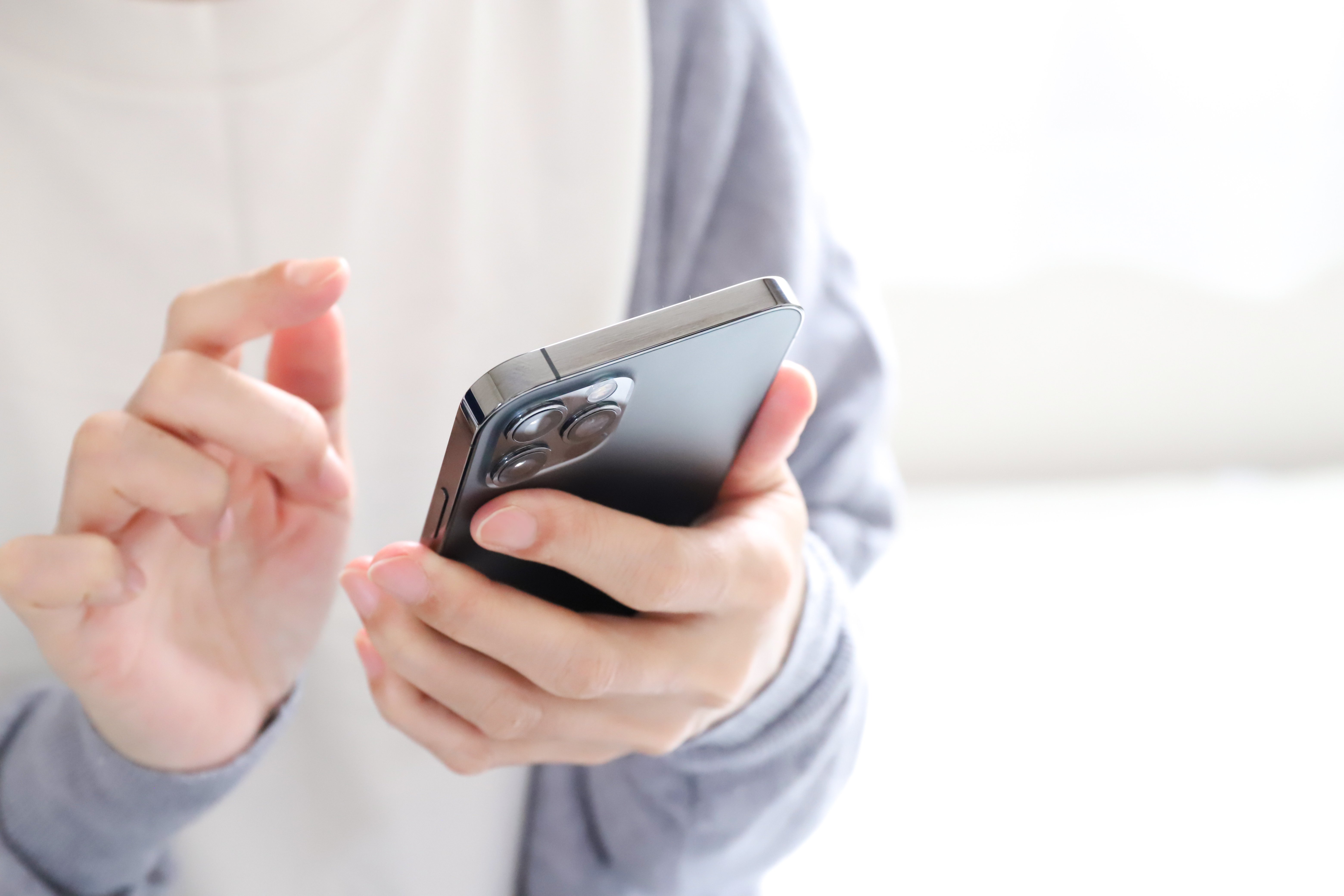 スマートフォンからのお問い合わせ