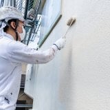 塗装でよく聞く「カチオン系」って何？カチオン系塗料の特徴やメリット・デメリットを解説！