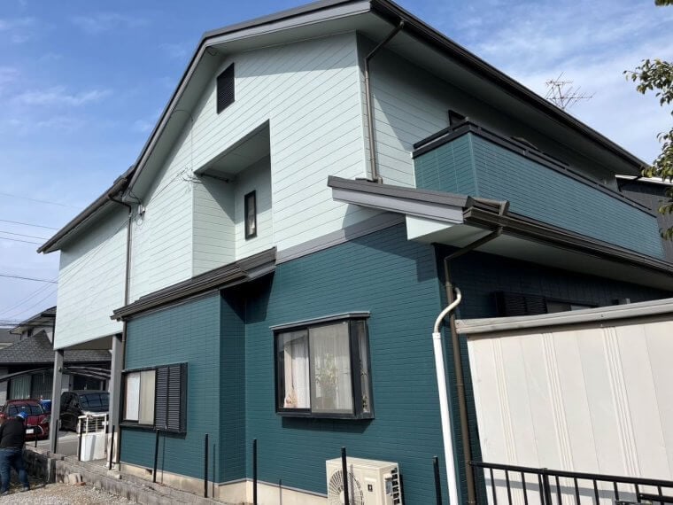 岐阜県瑞穂市T様邸（外壁塗装・屋根カバー＋樋交換／ツートンカラー） ビフォー