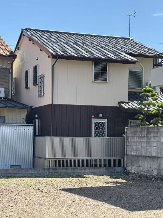 岐阜県岐阜市 M様邸（外壁塗装/2色カラー塗装） ビフォー