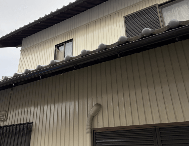 岐阜県岐阜市S様邸（外壁塗装/ベージュ・肌色塗装） ビフォー