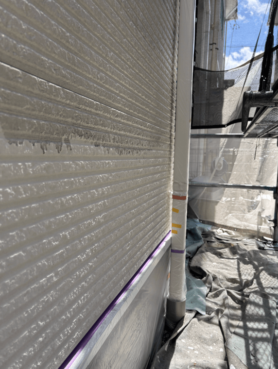 施工中（下塗り）