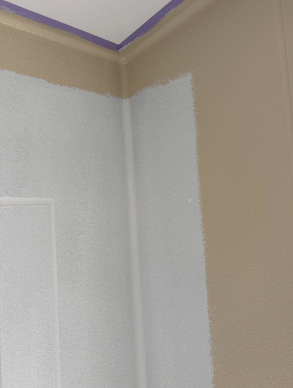 施工中（中塗り）