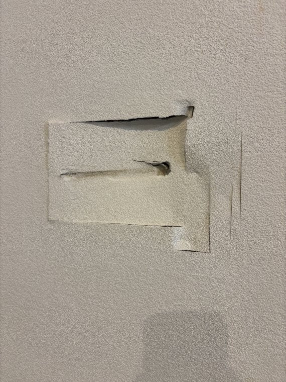 室内壁の補修工事を行いました アフター