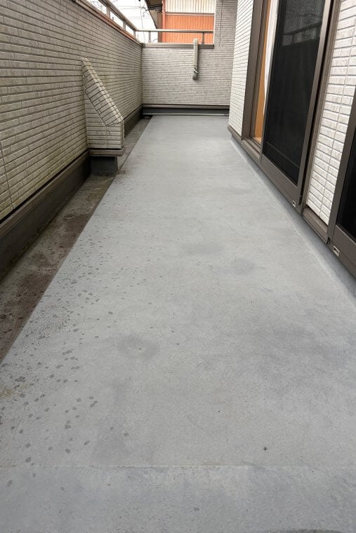 施工前（ベランダ）