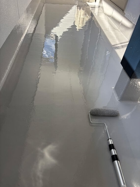 施工中（防水作業）